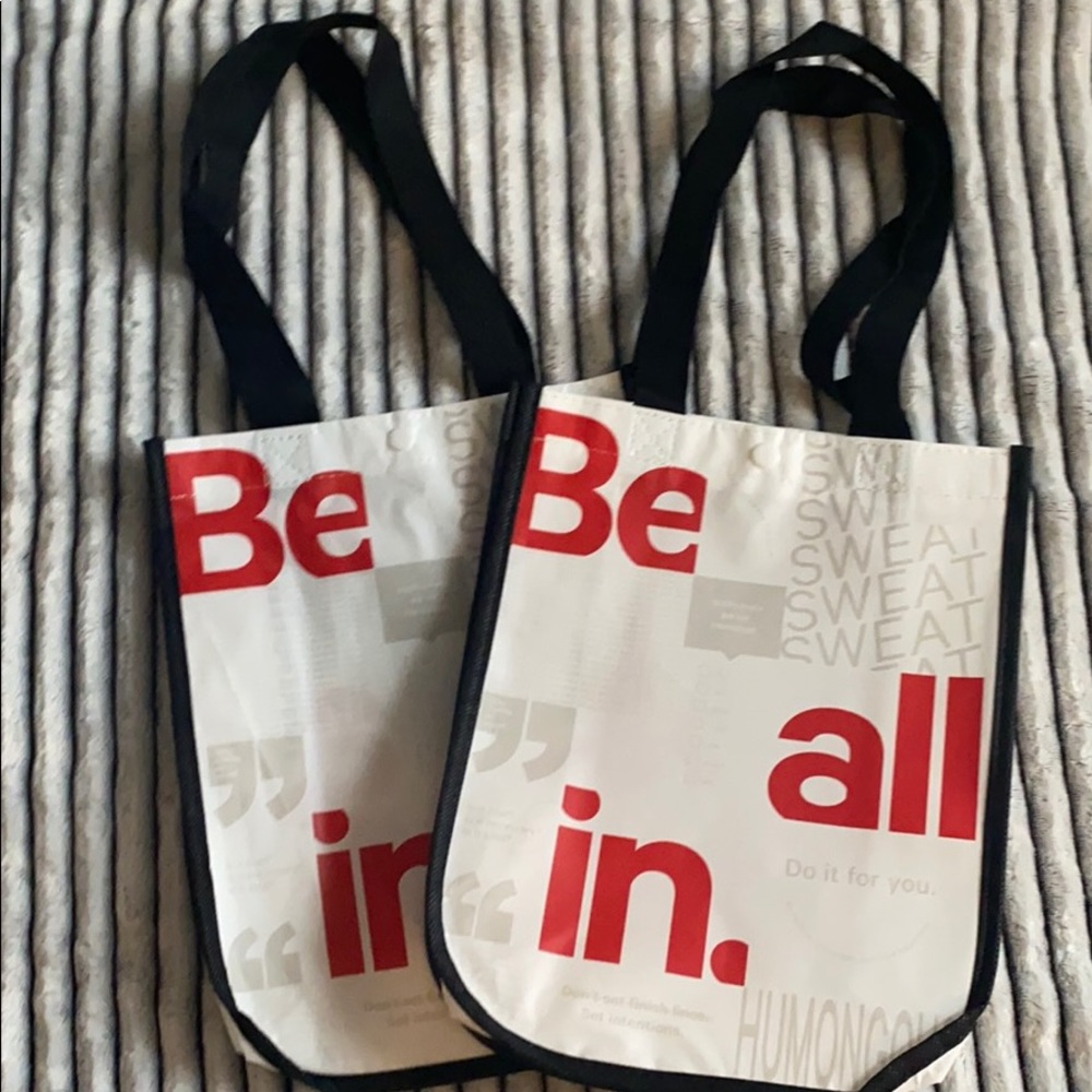 Lululemon bags